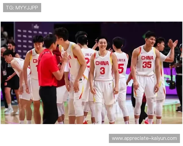 新赛季CBA联赛揭幕战精彩纷呈 球迷热议各队阵容与新星表现