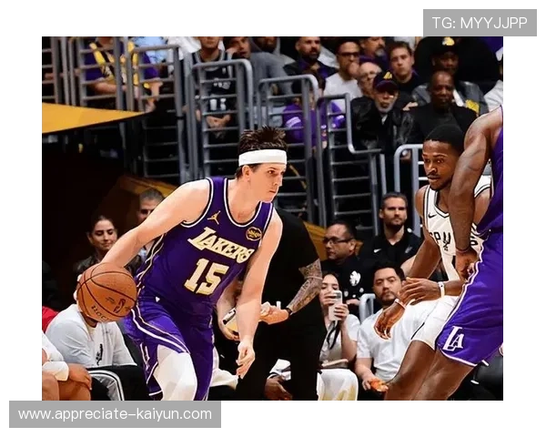 湖人核心球员伤势更新引关注季后赛战绩受影响